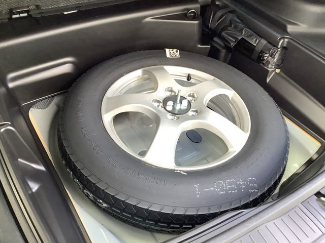 Used 2024 Jeep Grand Cherokee Limited RWD image 31