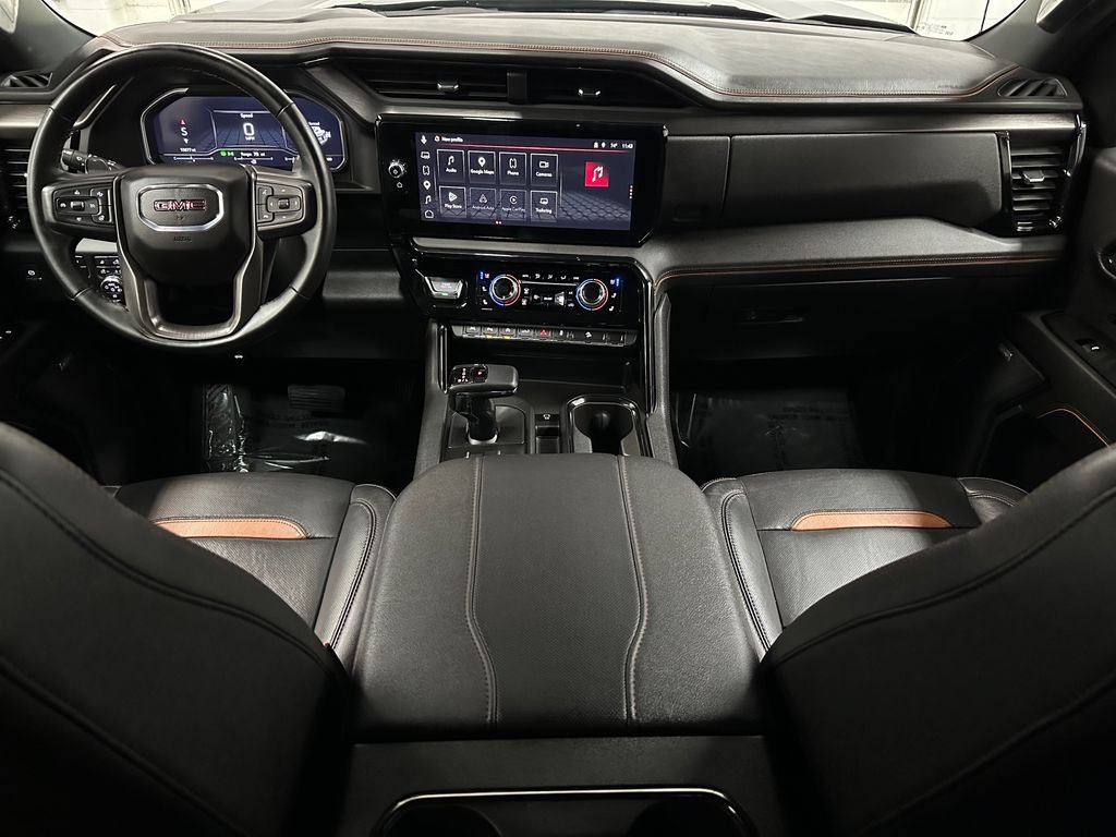 Used 2024 GMC Sierra 1500 AT4 w/ Technology Package AWD/4WD image 24
