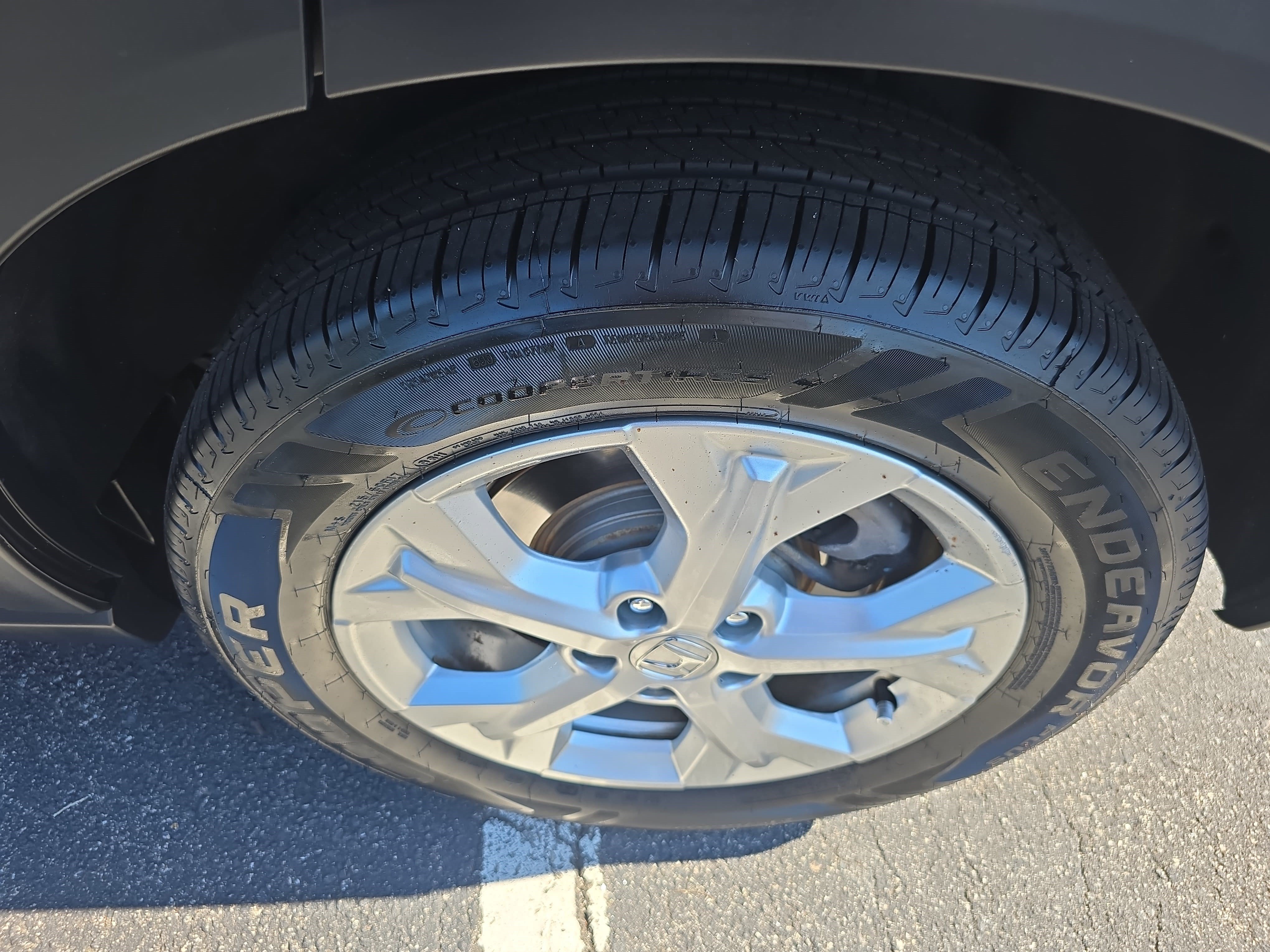 Certified 2024 Honda HR-V LX image 31