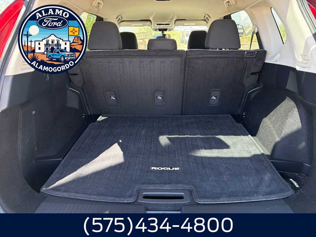 Used 2021 Nissan Rogue S AWD/4WD image 21