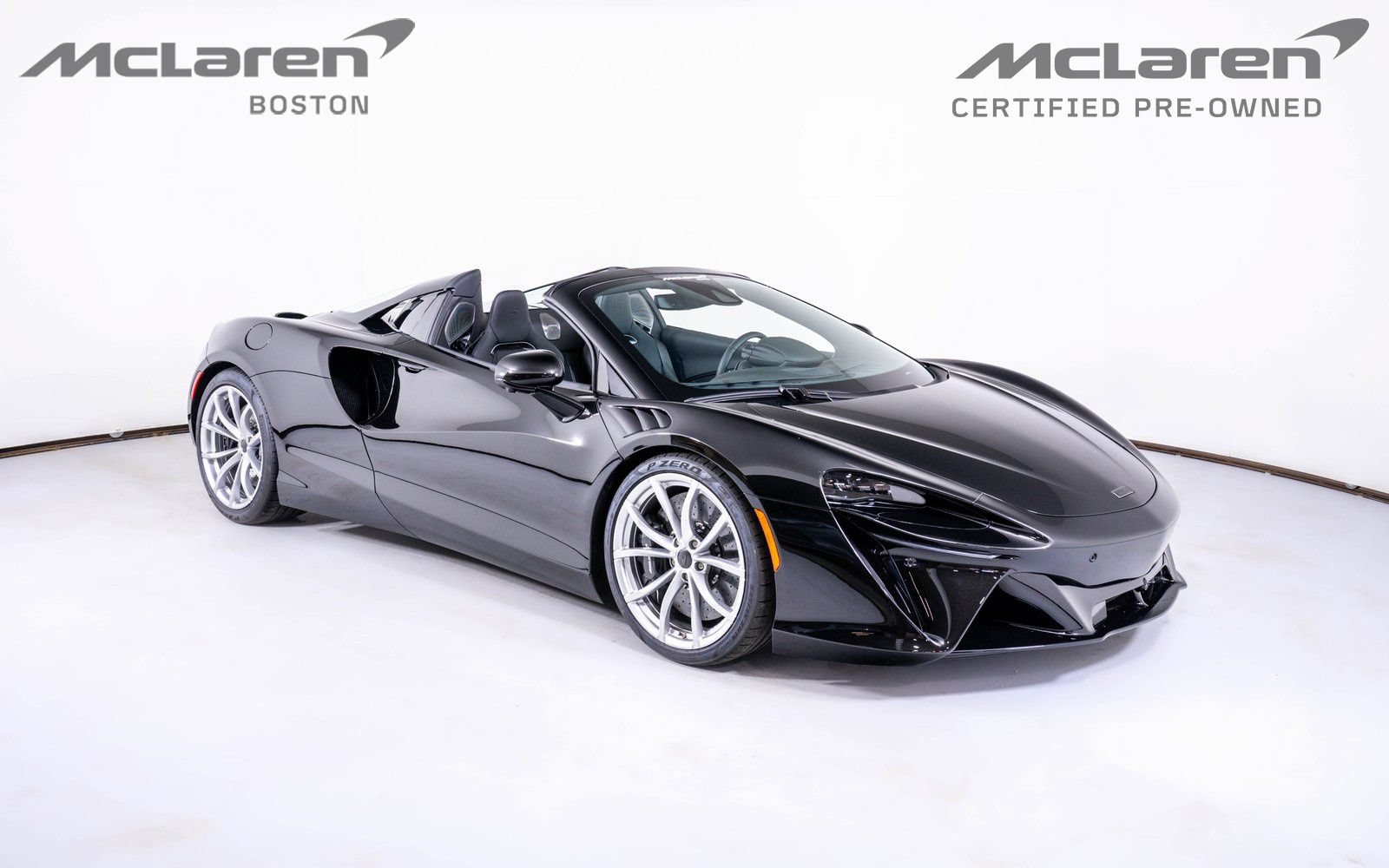 Used 2025 McLaren Artura Spider RWD image 9