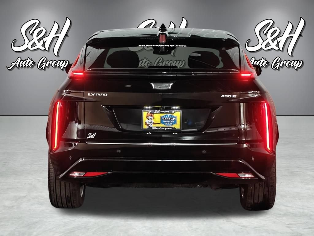 Used 2024 Cadillac Lyriq Tech RWD image 22