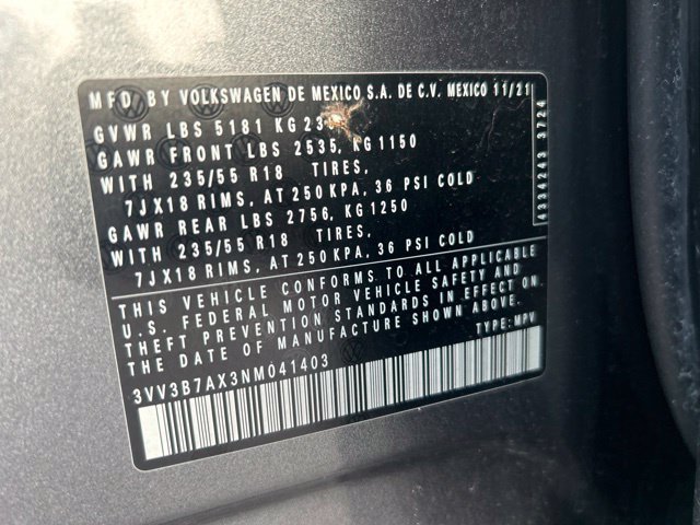 Used 2022 Volkswagen Tiguan SE w/ Panoramic Sunroof Package FWD image 21