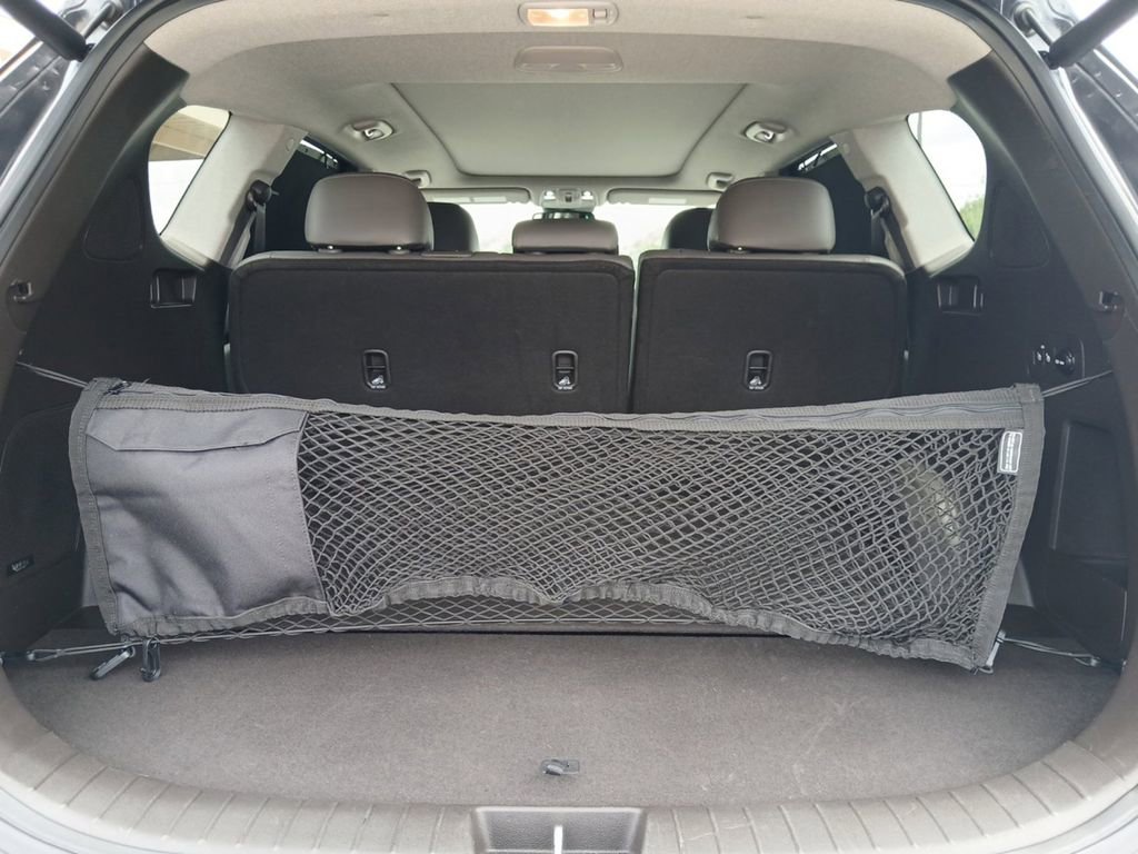 Used 2020 Hyundai Santa Fe Limited FWD image 16