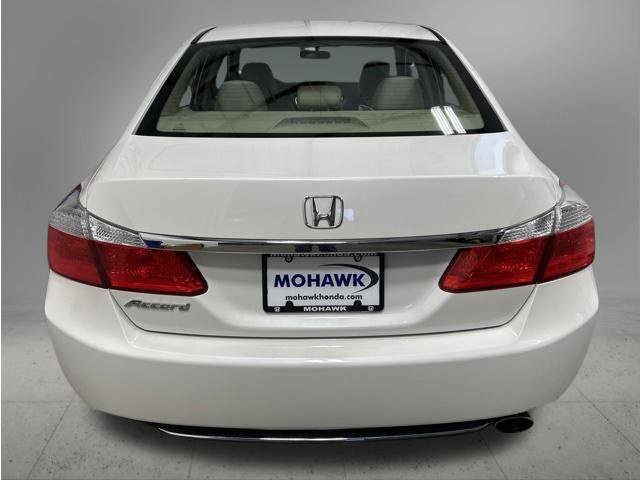 Used 2015 Honda Accord LX image 4