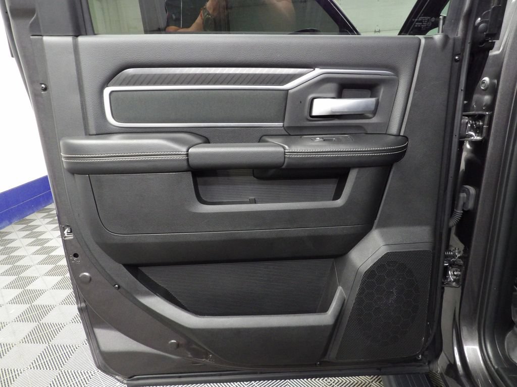 Used 2025 RAM 2500 Big Horn AWD/4WD image 72