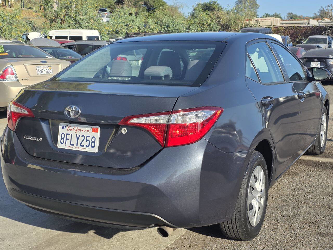 Used 2014 Toyota Corolla L w/ Protection Package FWD image 4