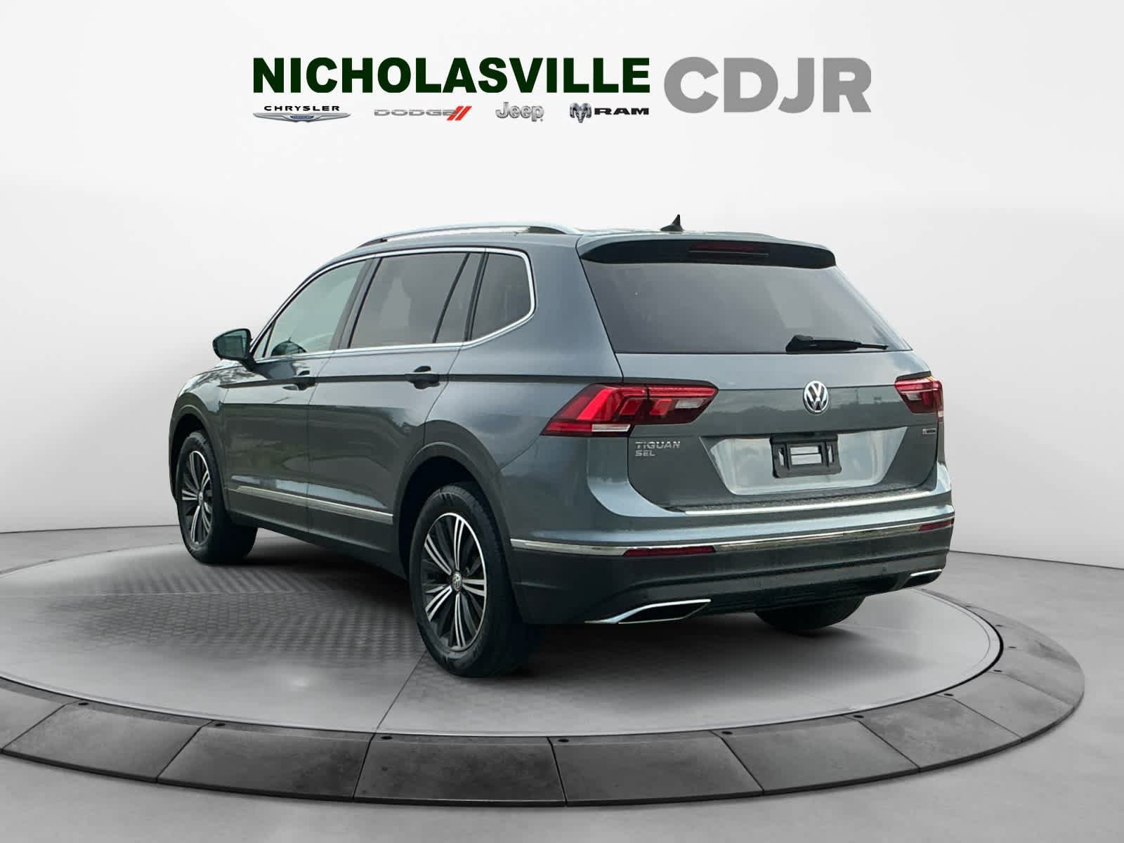Used 2019 Volkswagen Tiguan SEL AWD/4WD image 3