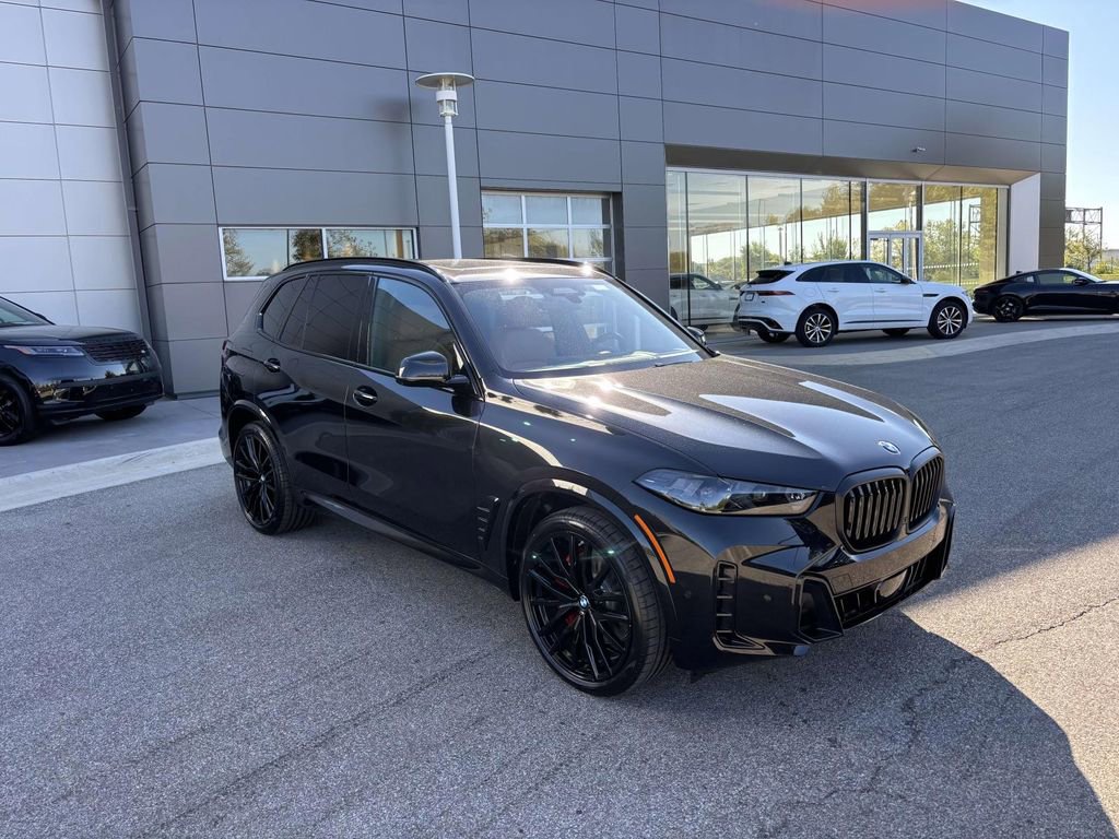 New 2026 BMW X5 xDrive40i w/ M Sport Package image 1