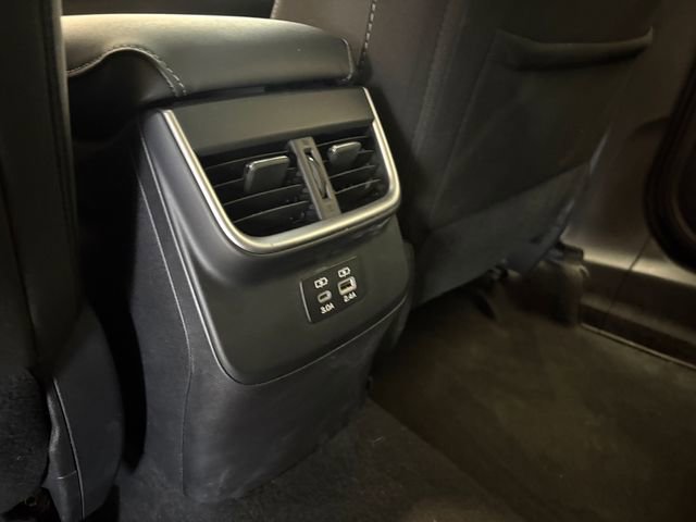 Used 2023 Subaru Outback Premium AWD/4WD image 24