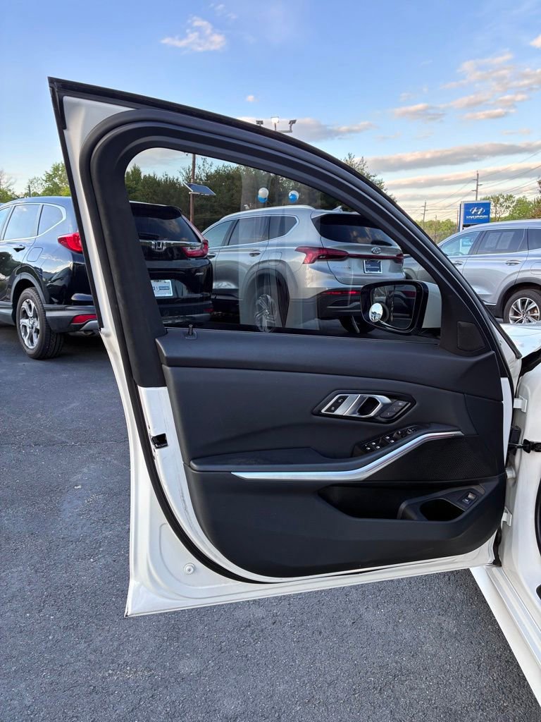 Used 2020 BMW 330i xDrive Sedan w/ Convenience Package AWD/4WD image 45