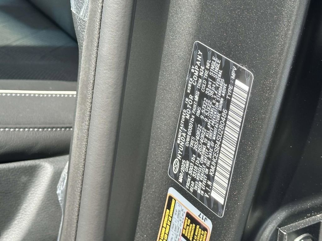 New 2025 Genesis GV80 2.5T Prestige image 14