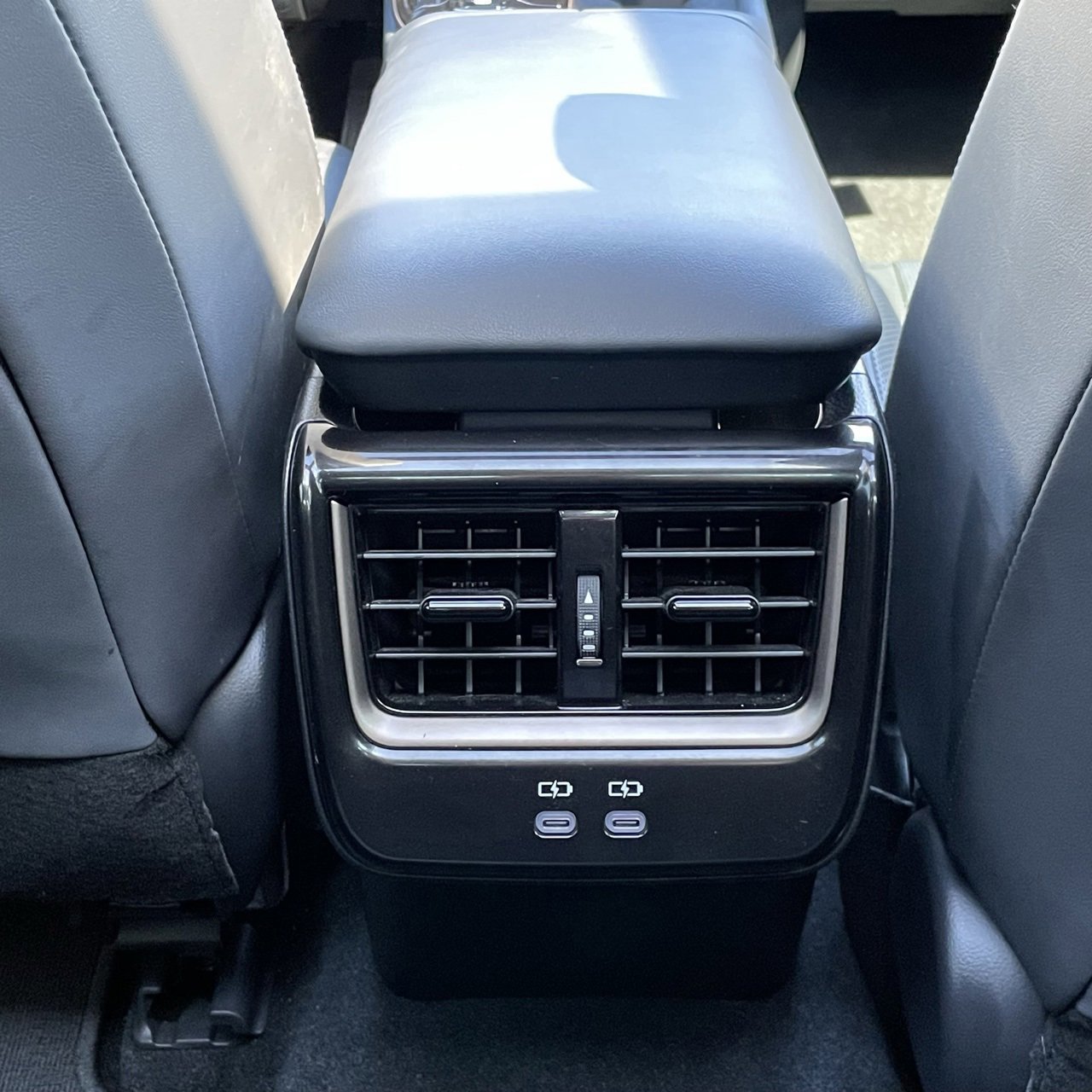 Used 2025 Toyota Crown Platinum image 26