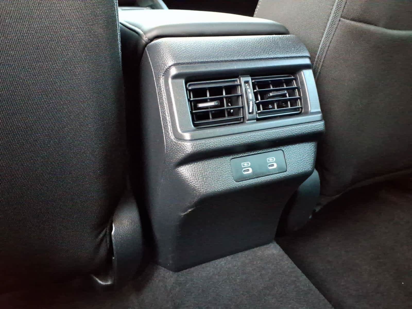 Used 2025 Honda Accord Sport image 9