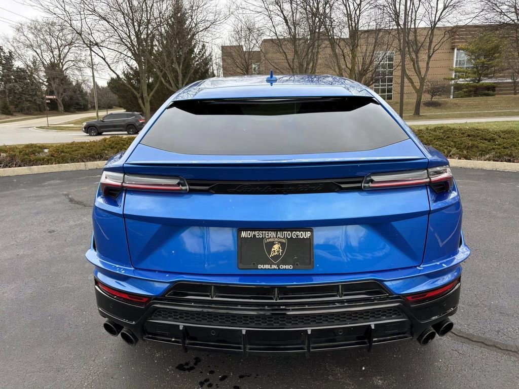 Used 2023 Lamborghini Urus S image 5