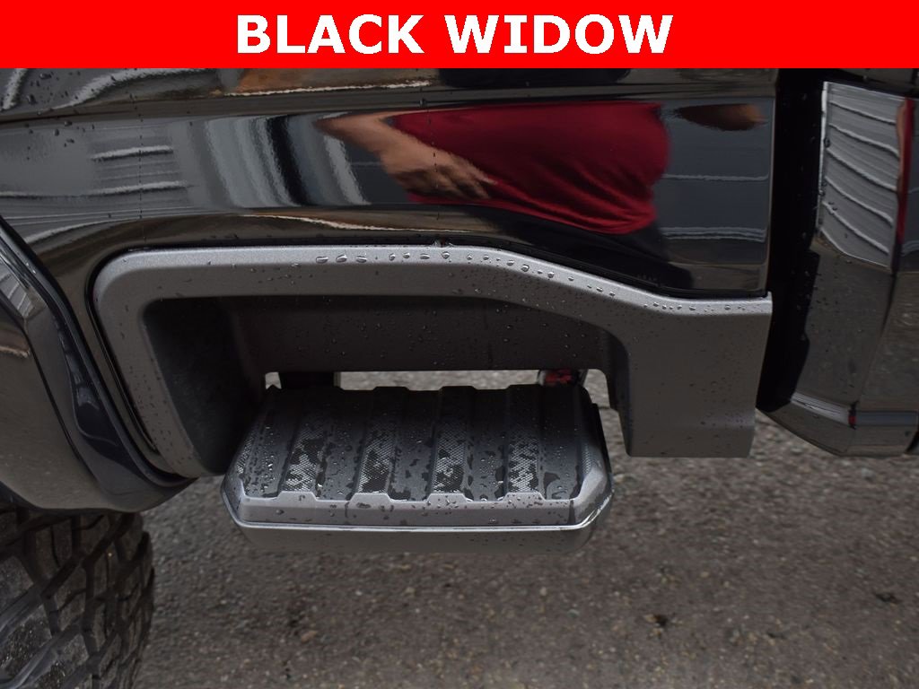 New 2025 Ford F250 XLT w/ Black Appearance Package image 18