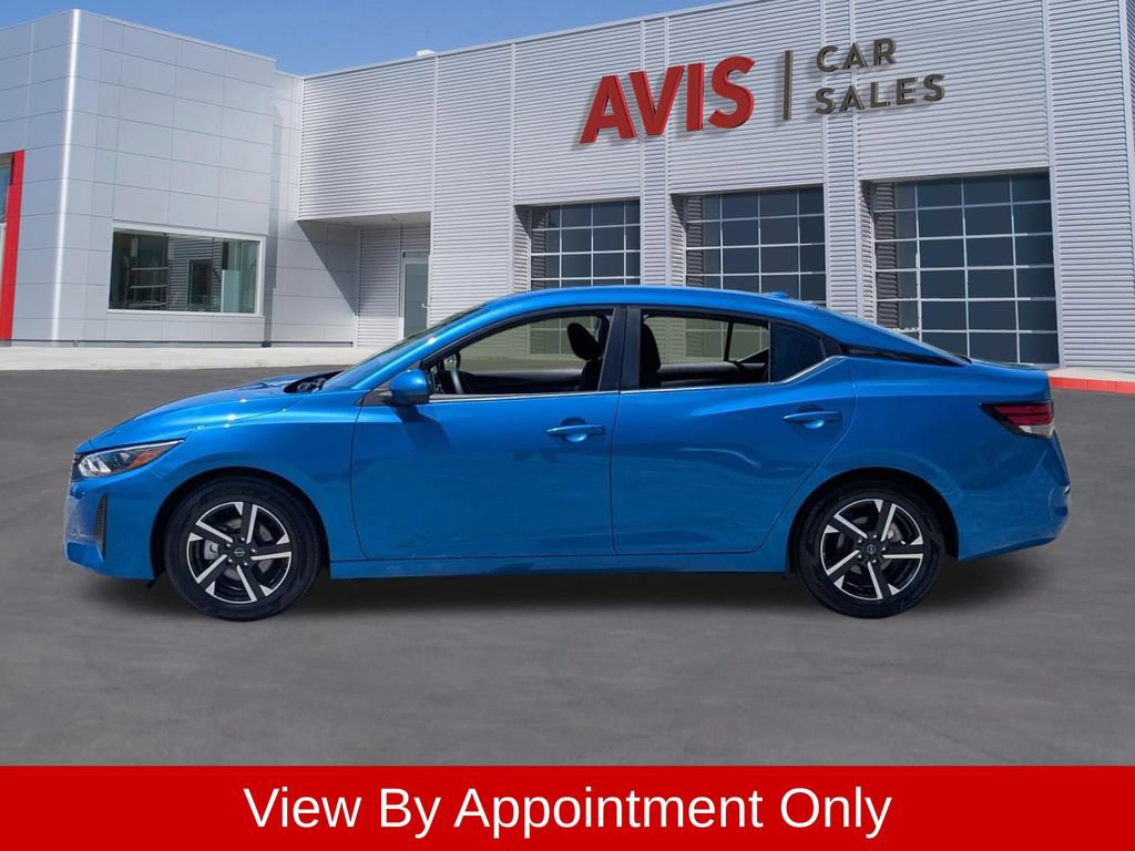Used 2025 Nissan Sentra SV FWD image 10
