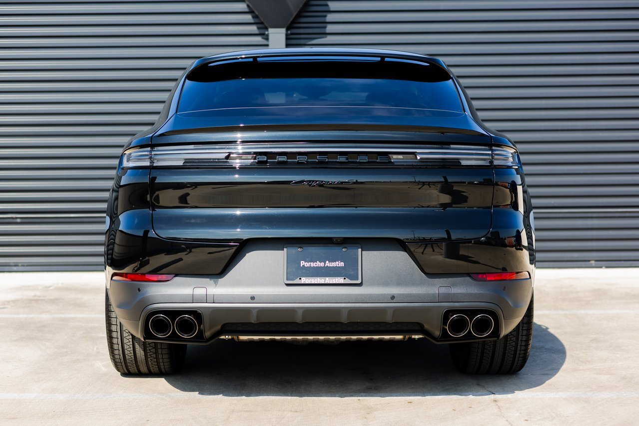 New 2026 Porsche Cayenne S image 6