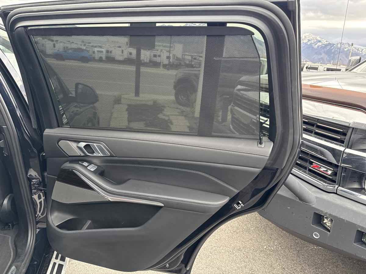 Used 2023 BMW X7 xDrive40i w/ Executive Package image 25