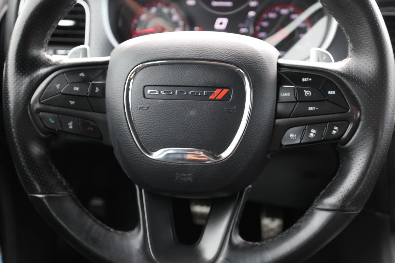 Used 2019 Dodge Charger R/T w/ Plus Group RWD image 18