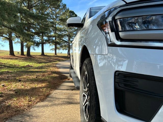 Used 2024 Ford Expedition Max XLT AWD/4WD image 5