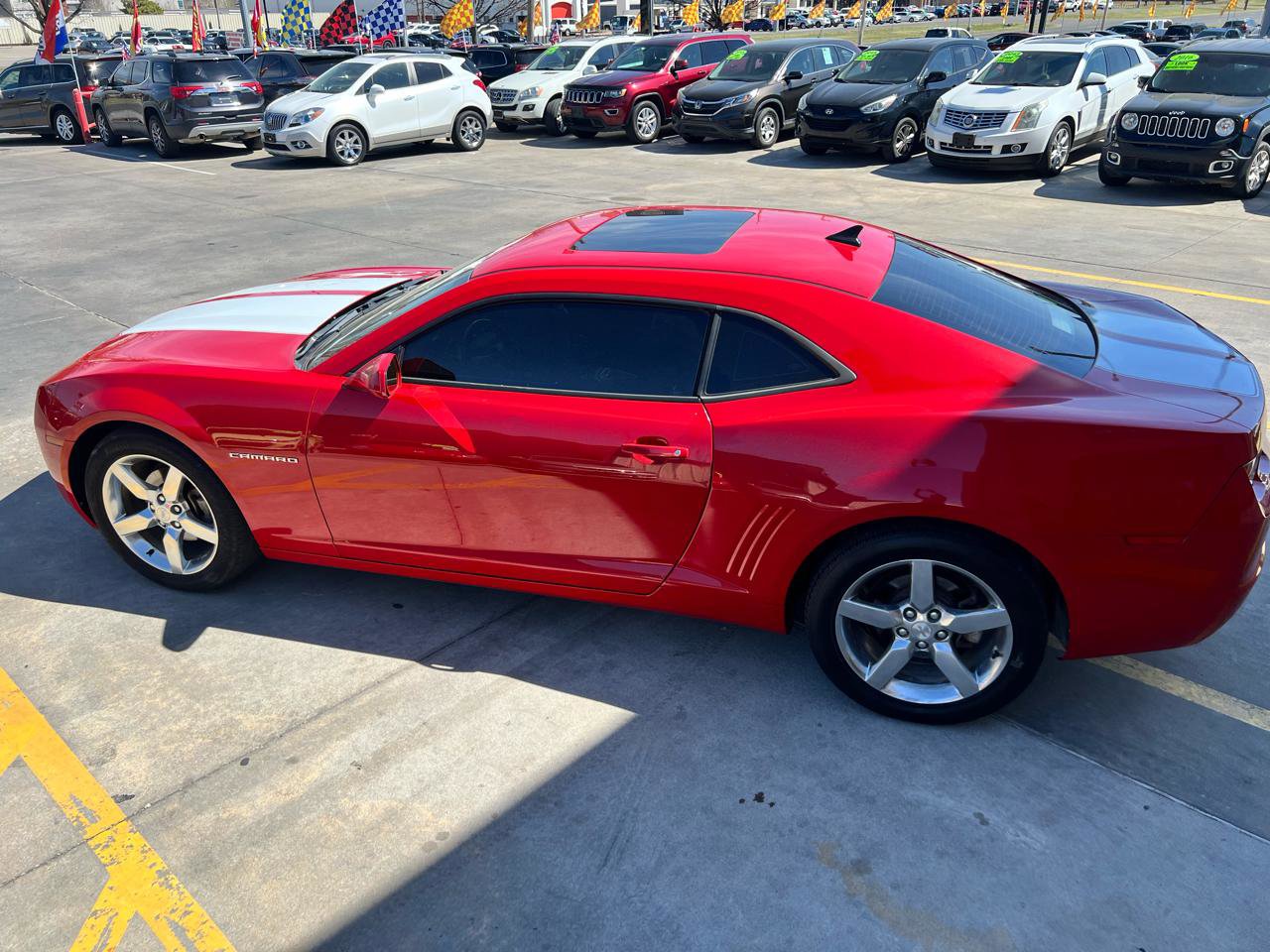 Used 2010 Chevrolet Camaro LT w/ White Stripe Package RWD image 7