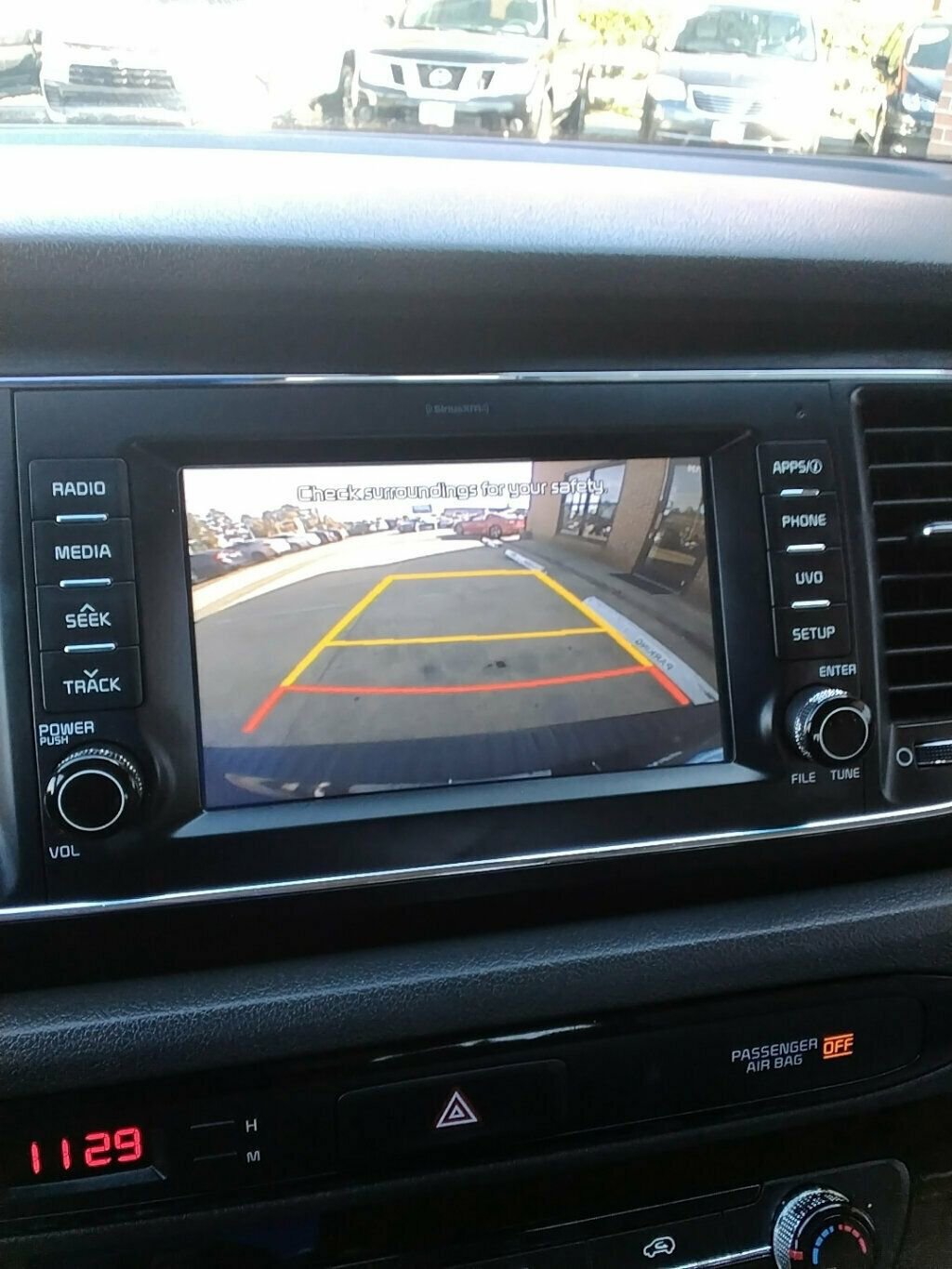 Used 2018 Kia Sedona LX w/ LX Essentials Premium Package image 23