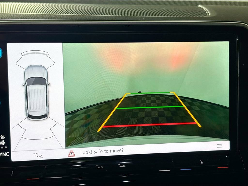 New 2026 Volkswagen Atlas Cross Sport SE image 16