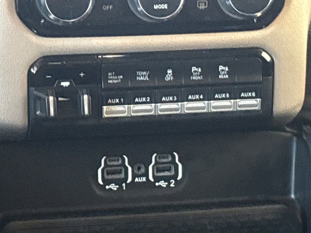 Used 2022 RAM 2500 Laramie w/ Chrome Appearance Group AWD/4WD image 49