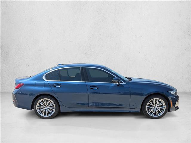 Used 2024 BMW 330i xDrive Sedan w/ Convenience Package AWD/4WD image 4