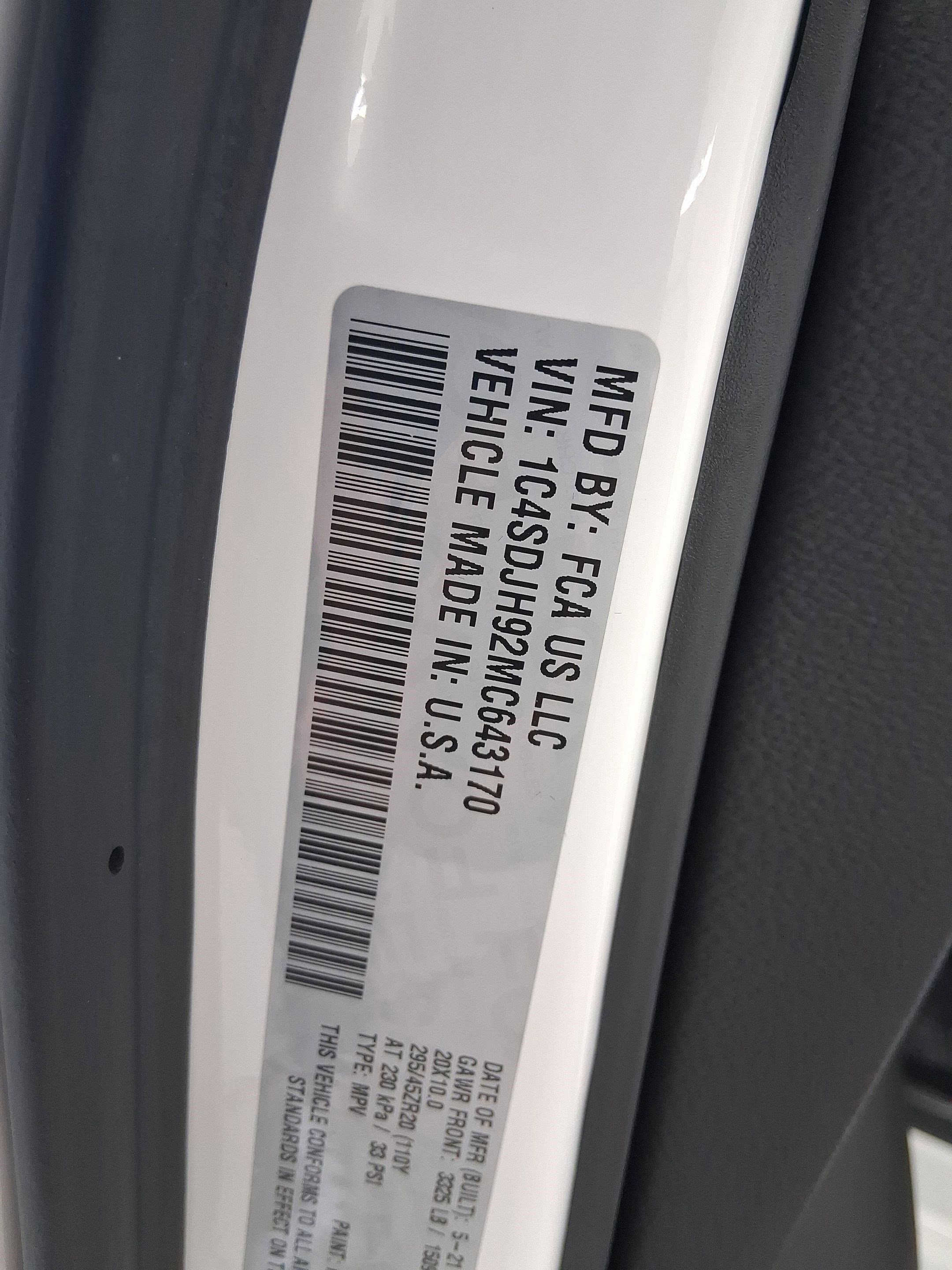 Used 2021 Dodge Durango SRT Hellcat w/ Technology Group image 17