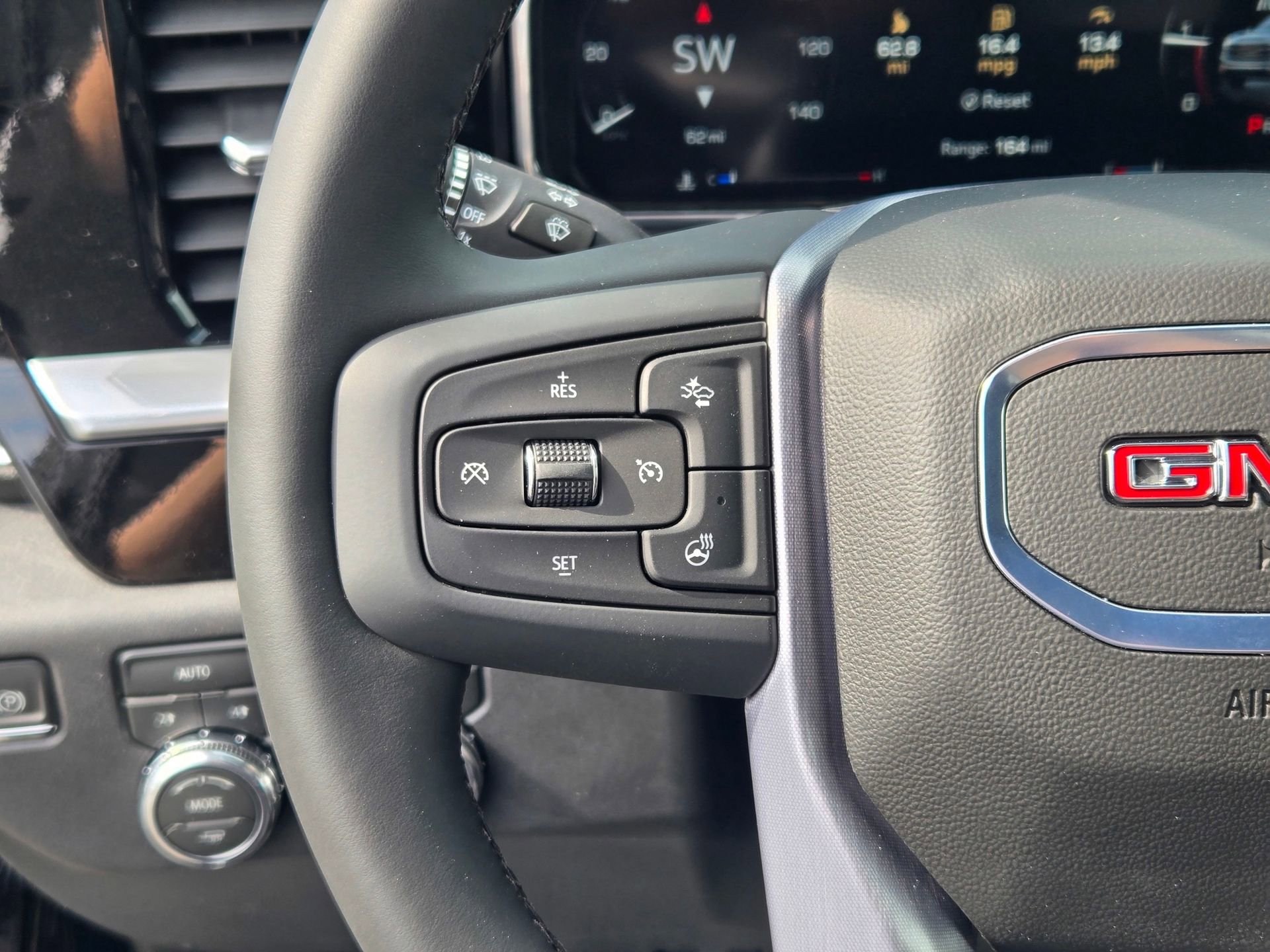 New 2026 GMC Sierra 1500 Elevation AWD/4WD image 40