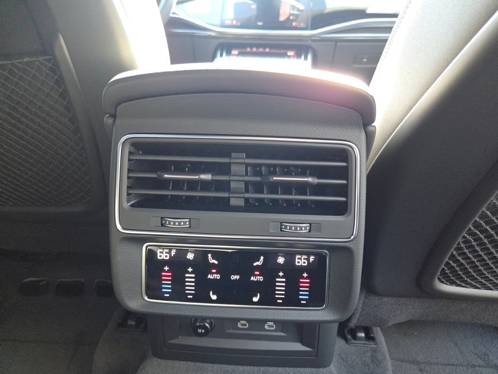 New 2026 Audi Q7 2.0T Premium Plus AWD/4WD image 32