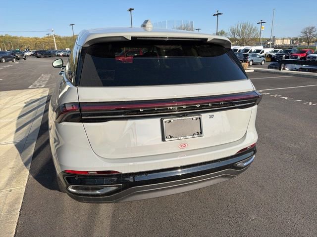 New 2026 Lincoln Nautilus Premier w/ Equipment Group 102A AWD/4WD image 4