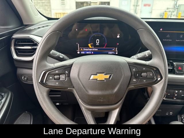 Used 2025 Chevrolet TrailBlazer LT AWD/4WD image 11