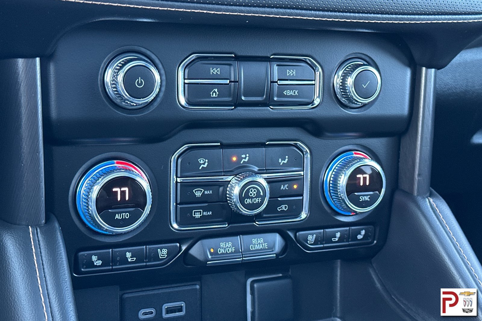 Certified 2023 GMC Yukon XL AT4 w/ Technology Package AWD/4WD image 26