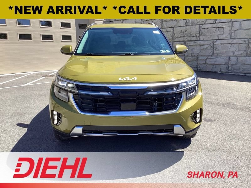 Used 2024 Kia Seltos SX w/ SX Sunroof Package AWD/4WD image 2