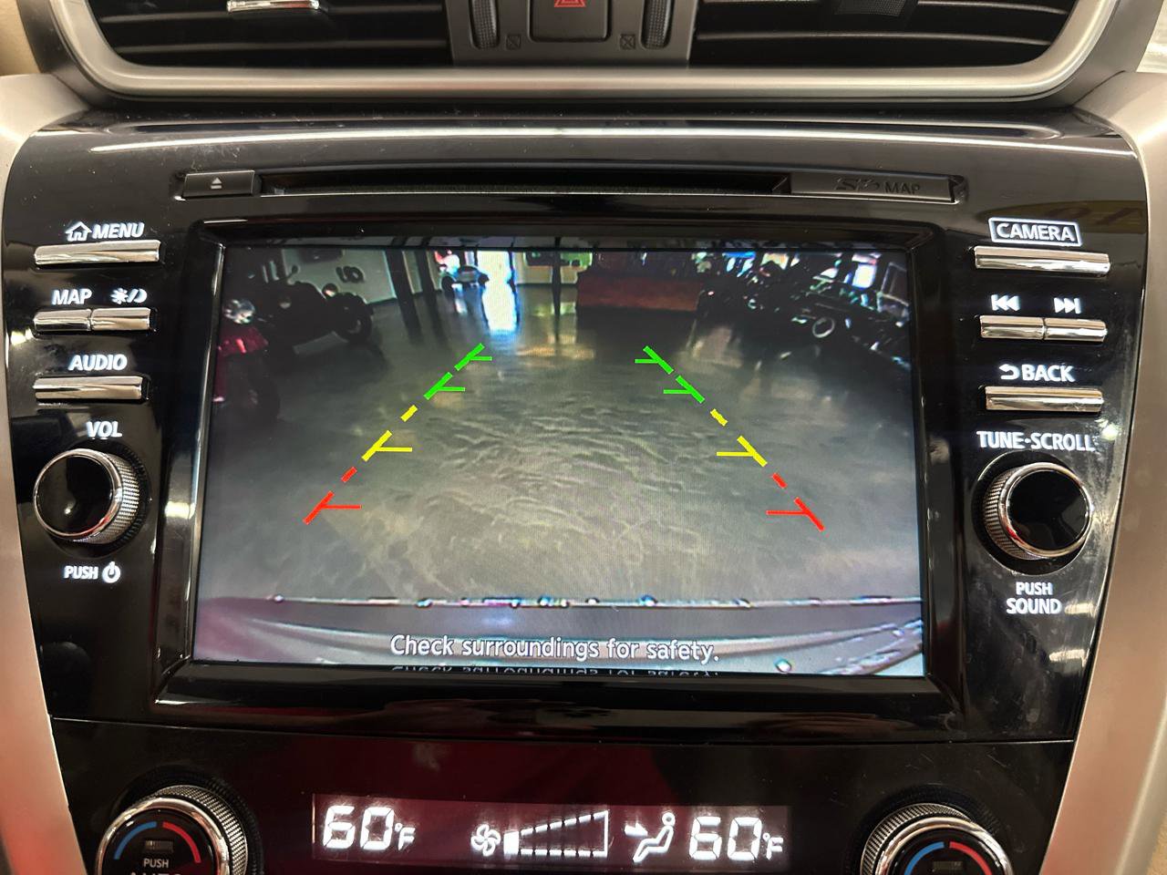 Used 2016 Nissan Murano S w/ Navigation Package AWD/4WD image 23
