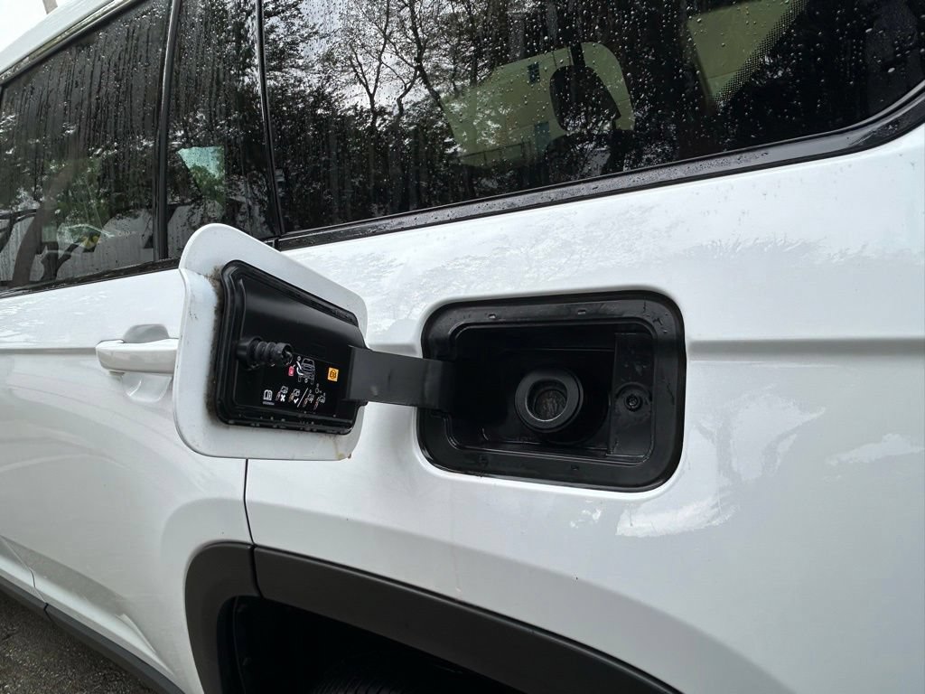 Certified 2022 Jeep Grand Cherokee L Limited RWD image 48
