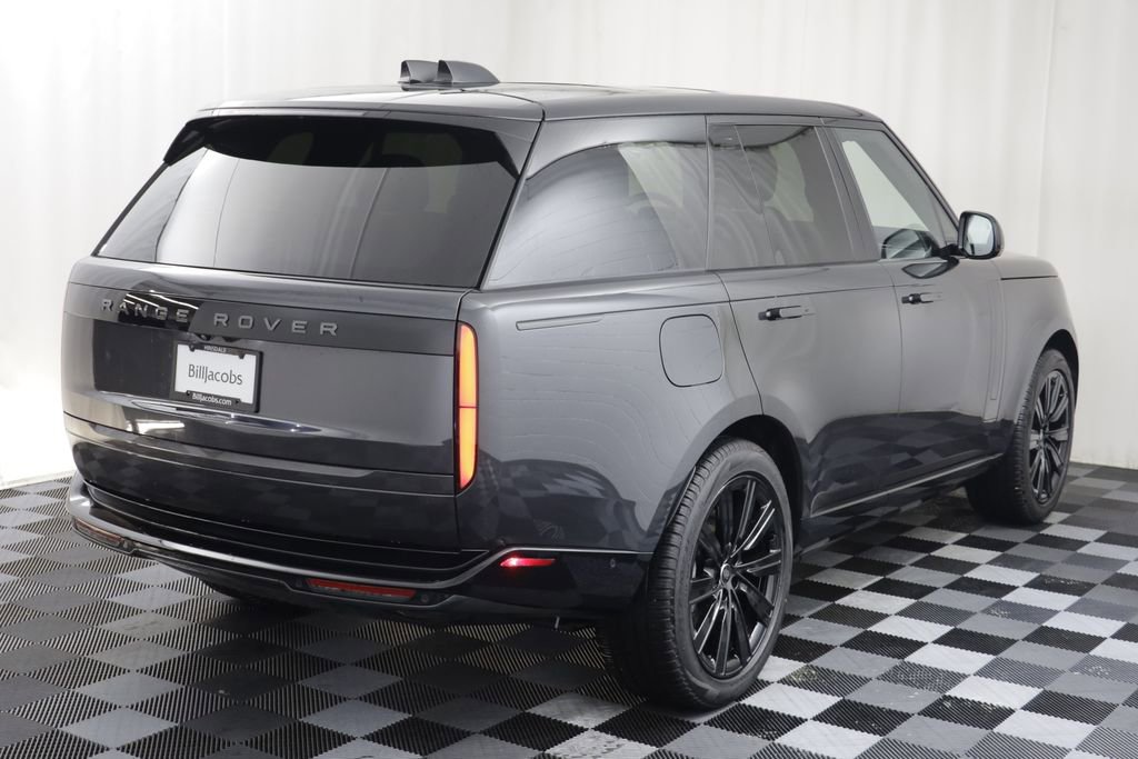 Used 2025 Land Rover Range Rover SE image 20