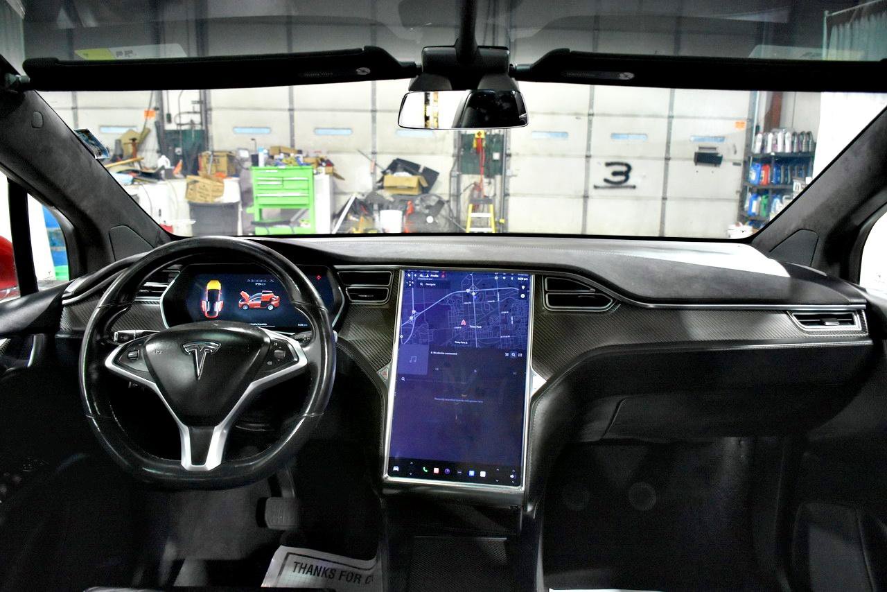 Used 2017 Tesla Model X 75D AWD/4WD image 36