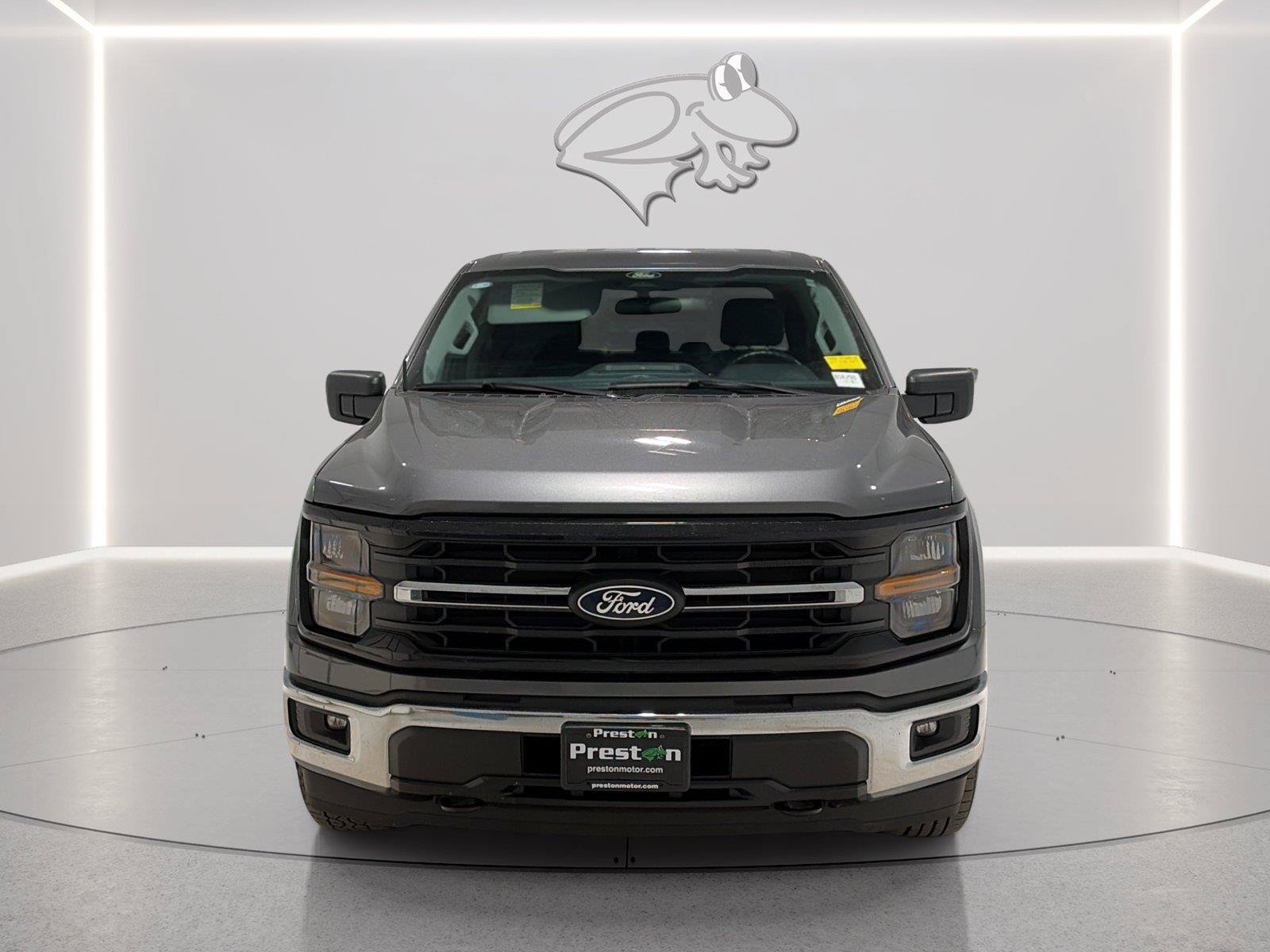 Used 2025 Ford F150 XLT w/ Equipment Group 301A Standard AWD/4WD image 9