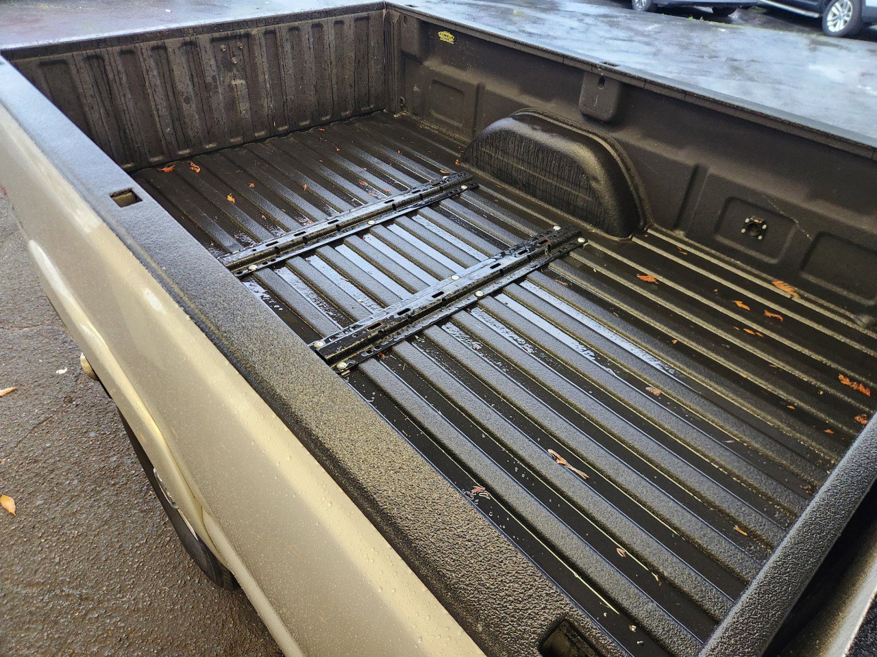 Used 2007 GMC Sierra 2500 SLT w/ Heavy-Duty Power Package image 9