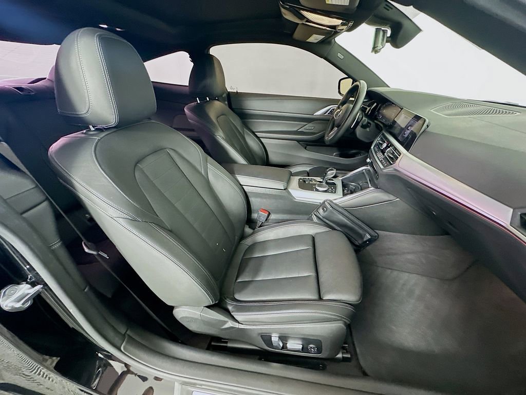 Used 2021 BMW 440i xDrive Coupe w/ Premium Package image 29