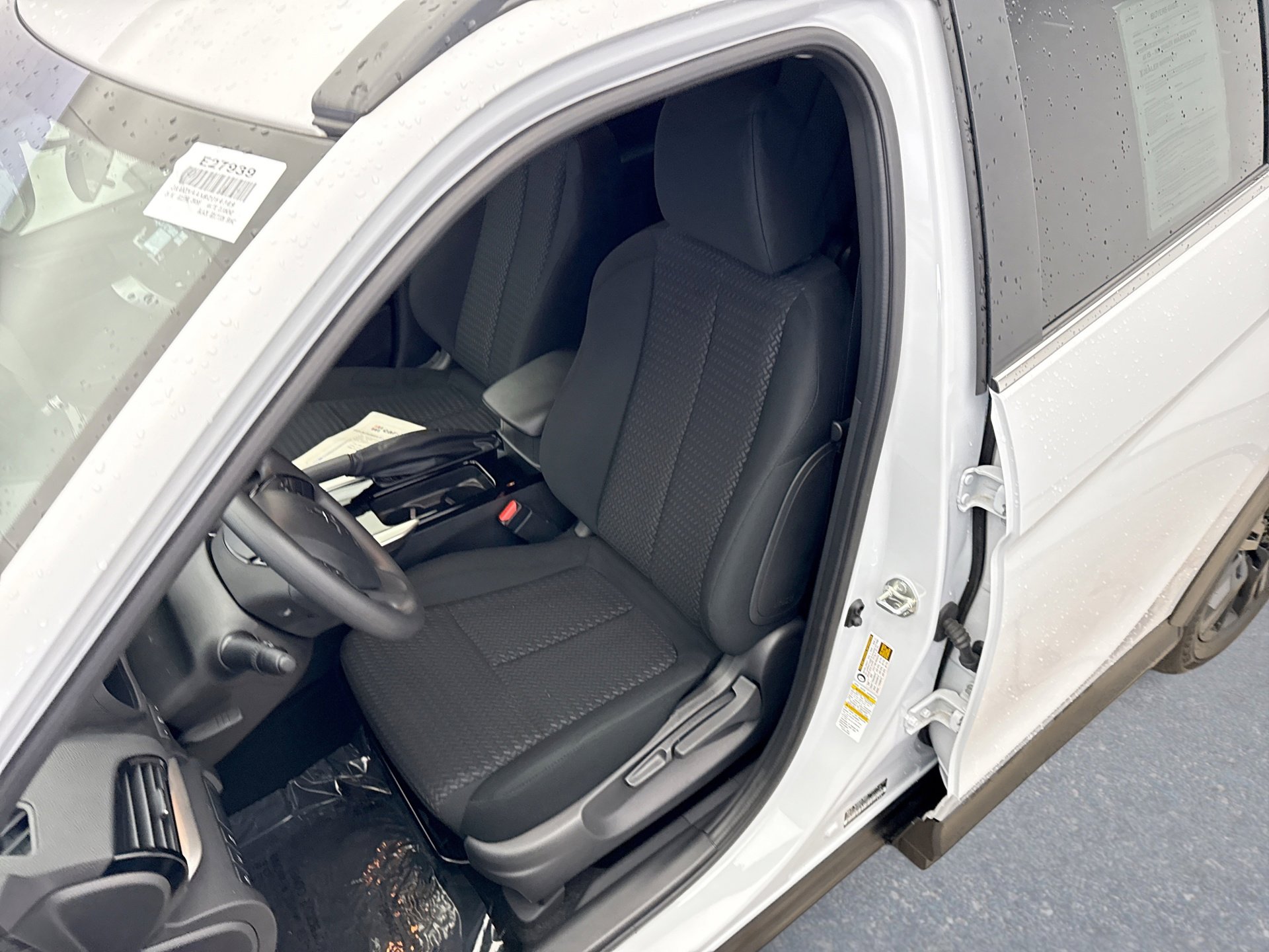 Used 2024 Mitsubishi Eclipse Cross BLACK EDITION image 11