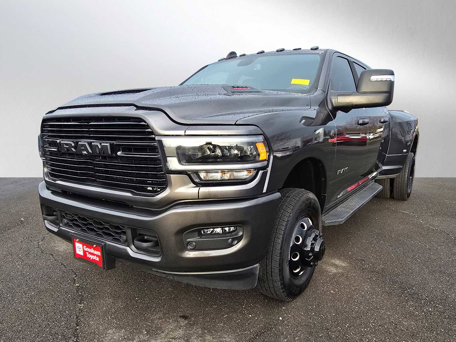 Used 2024 RAM 3500 Laramie w/ Night Edition image 8