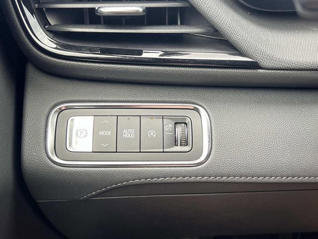 Used 2026 Buick Enclave Preferred w/ Power Package FWD image 30