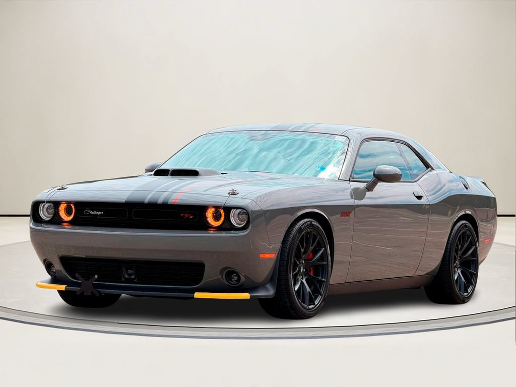 Used 2023 Dodge Challenger R/T Scat Pack w/ Plus Package RWD image 2