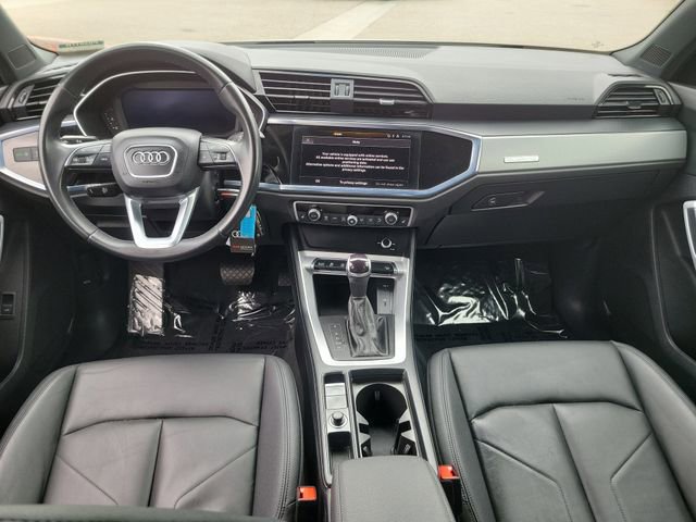 Used 2023 Audi Q3 2.0T Premium AWD/4WD image 4