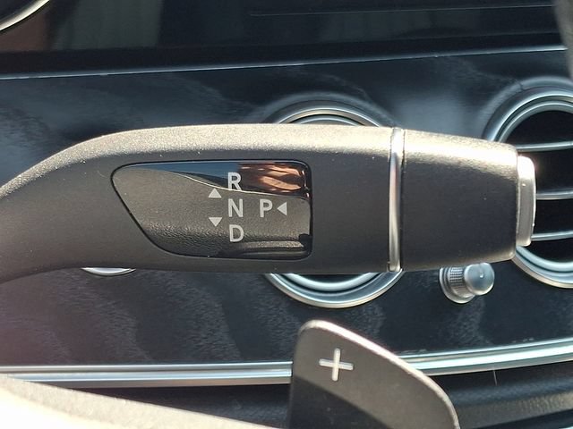 Used 2019 Mercedes-Benz E 300 4MATIC image 15